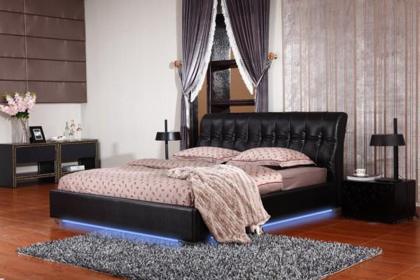 Designer Schlafzimmer Doppelbett Bett Betten Leder Hotel Luxus Polster