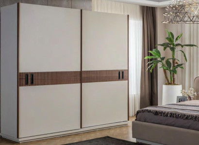 Stilvoller Weißer Kleiderschrank Schlafzimmer Schränke Luxus Holz Möbel