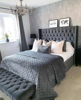 Großes Stoff Bett Chesterfield Design Gepolsterte Textil Designer Doppelbetten