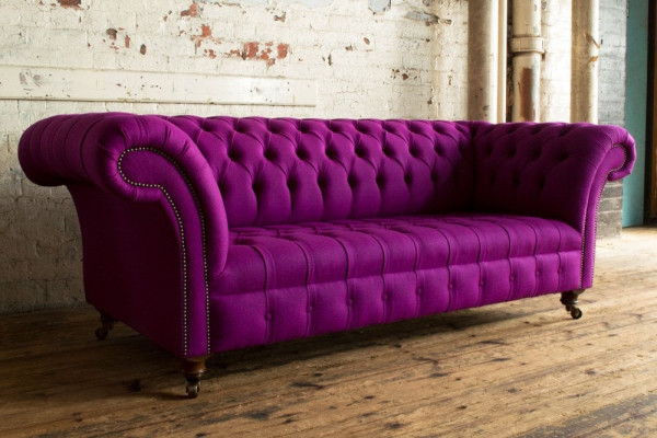 Chesterfield 3 Sitzers Klassische Luxus Lila Pink Rosa Sofa Couch Textil Couch