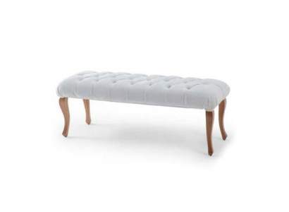 Luxuriöse Bettbank Schlafzimmer Textil Möbel Klassische Edle Holz Füße